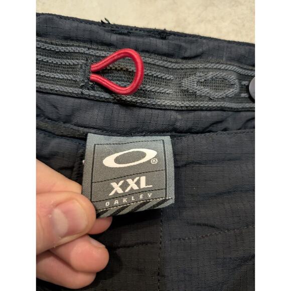 VTG Oakley Software Shorts Mens XXL Technical Multi Pocket Black Black Padded - Picture 4 of 8